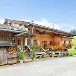 아파트 Am Bauernhof 2